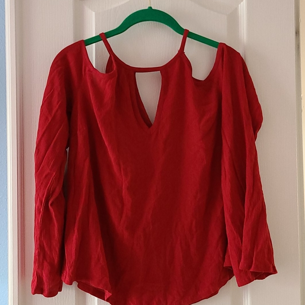 Ladies Massimo Red cold shoulder blouse